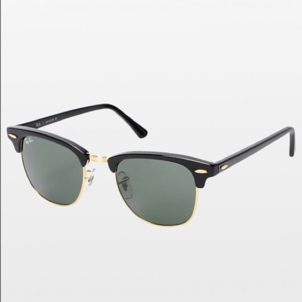 Ray-Ban Clubmaster Classic in Black